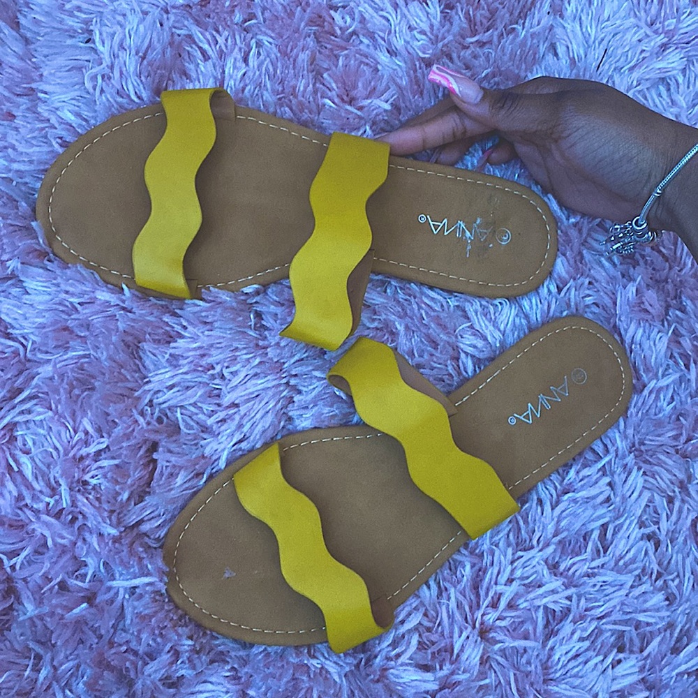 Cute yellow sandals I bought from the brand “Anna”.